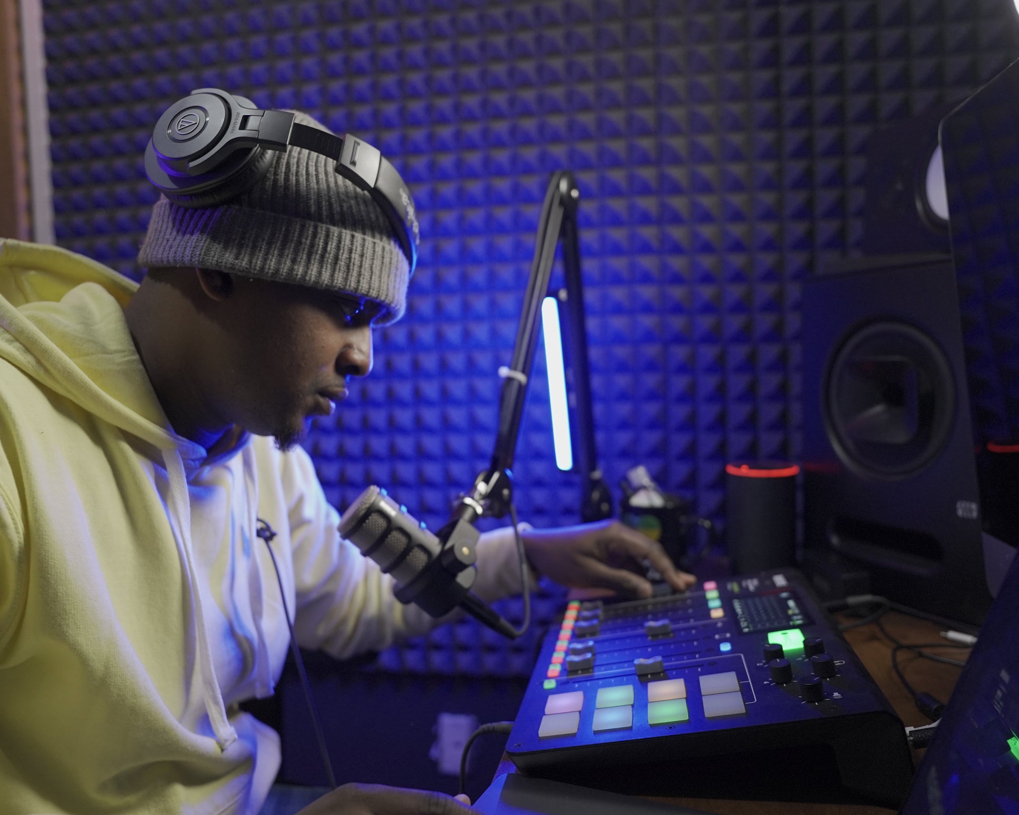 DJ SAMPLER STUDIO